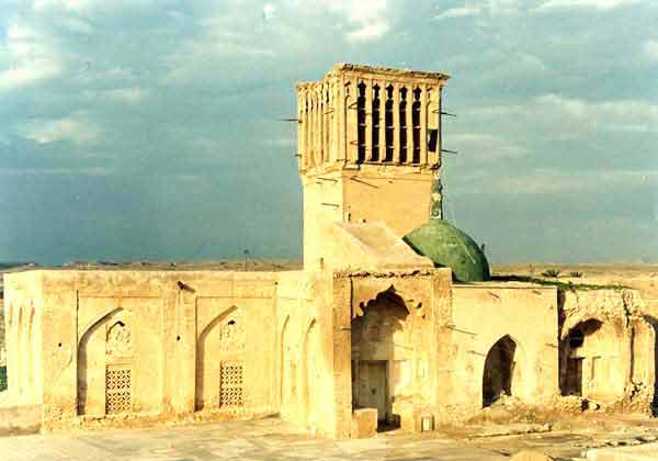 مسجد جامع از نمایی دیگر
