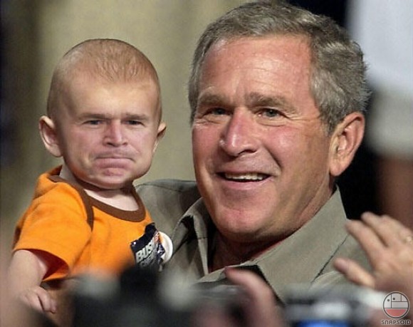  جورج بوش مع اجمل الصور ~    2147483648~oh_little_boy